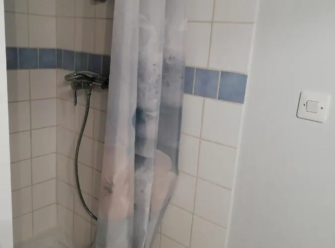 Le Petit St Jacques 公寓